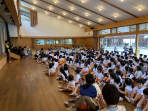 全園児　ゆりかご会（６月）かいこ　